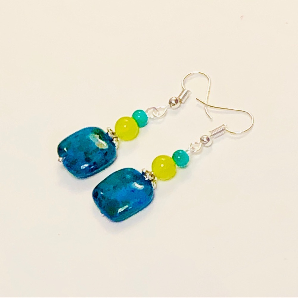 Va-Va-Voooom Turquoise Chrysocolla Stone & Chartreuse Glass Cat’s Eye Earrings